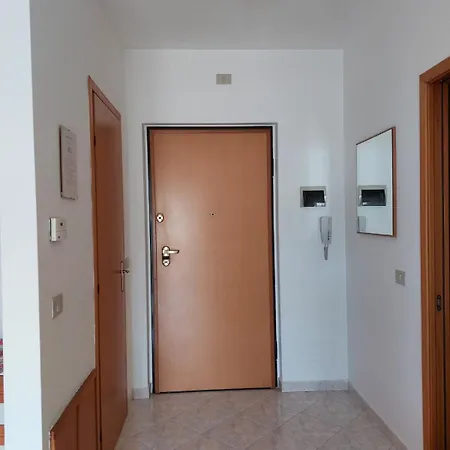 Appartamento Paradiso Due Marina A Due Passi Dal Mare *