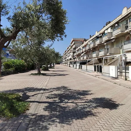 Appartamento Paradiso Due Marina A Due Passi Dal Mare