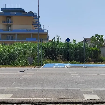 Appartamento Paradiso Due Marina A Due Passi Dal Mare